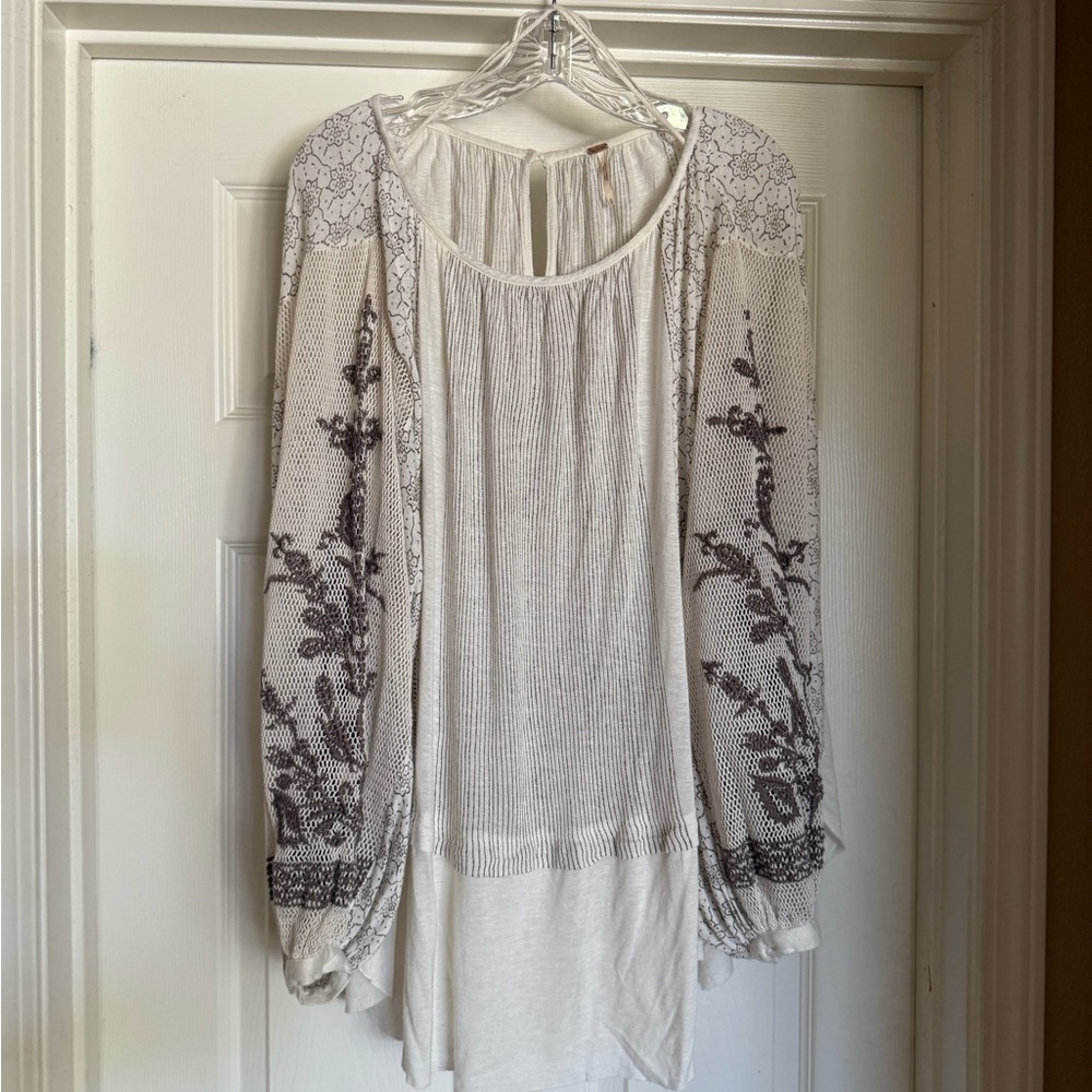 Free People cream and taupe bohemian flowy top S